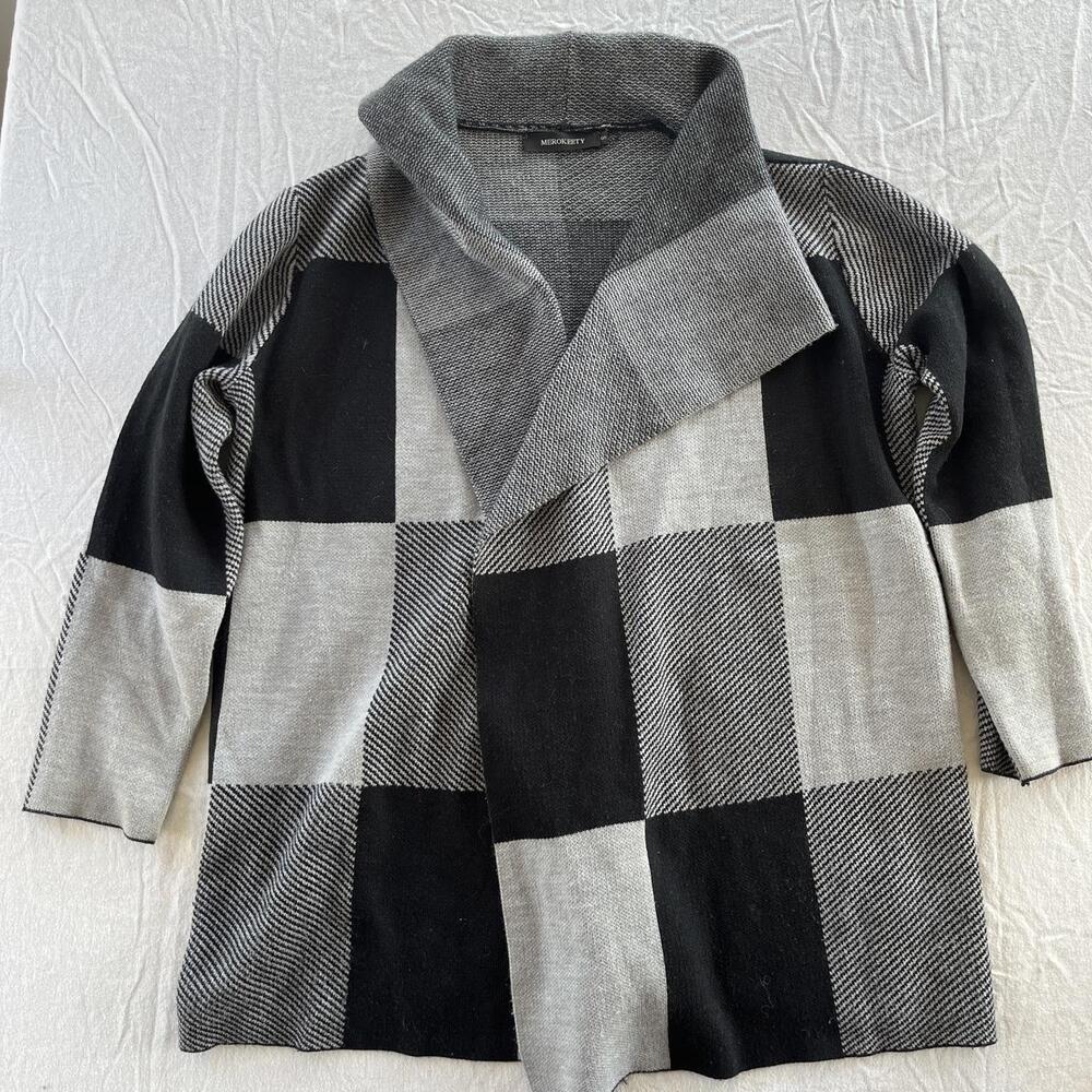 Merokeety black white gray womens checkered knit sweater unique design size S